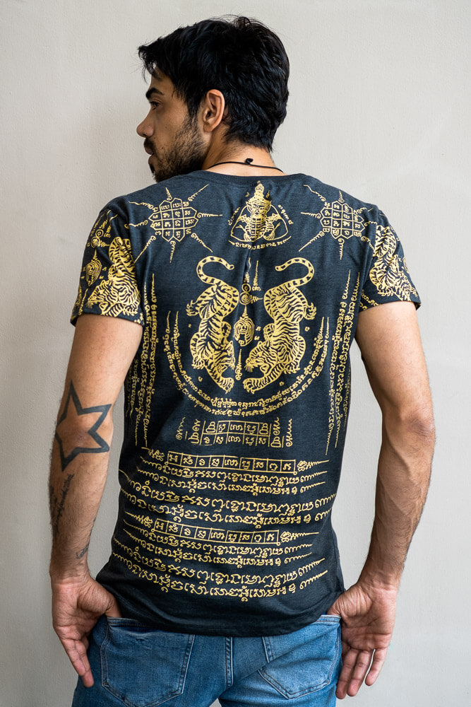 Buy Navy Tshirts for Men by DNMX Online | Ajio.com